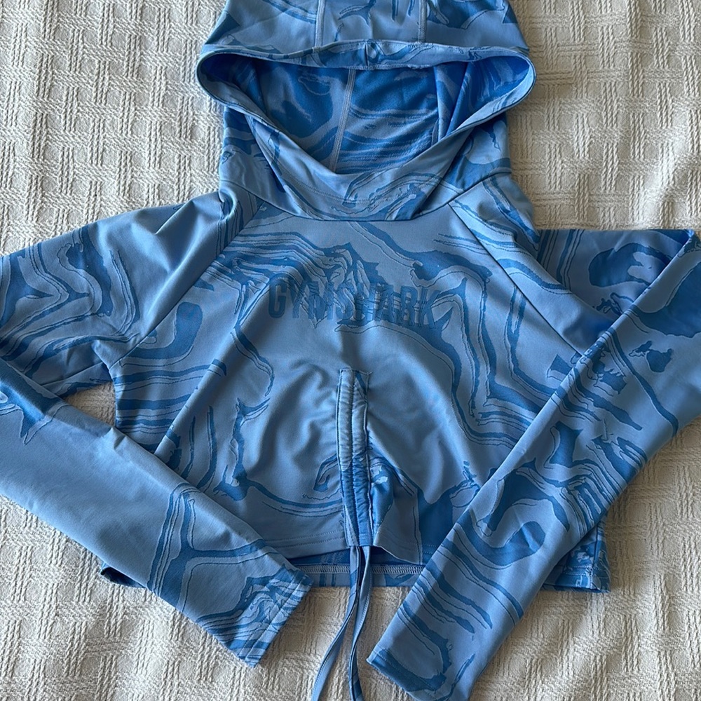 Gymshark athletic material hooded long sleeve crop top